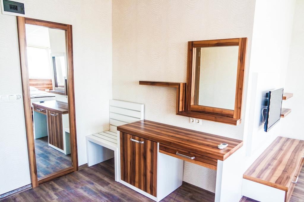 Ale Park Hotel Apartments Анталія Номер фото